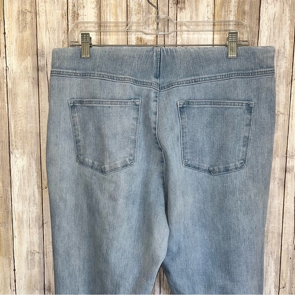 Soft Surroundings Ultimate Soft Pull On Snap Leg Jeans - Picture 5 of 6